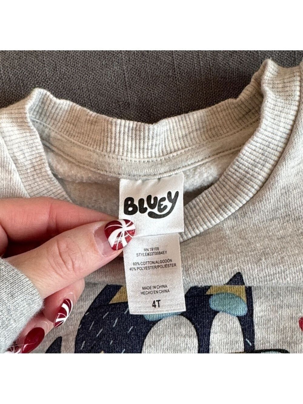 Bluey Sweatshirt Kids Red Gray - Picture 2 of 3